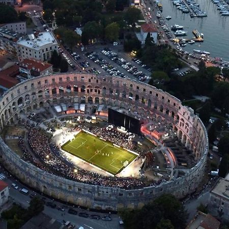 Apartman Adriatic Pula Zewnętrze zdjęcie